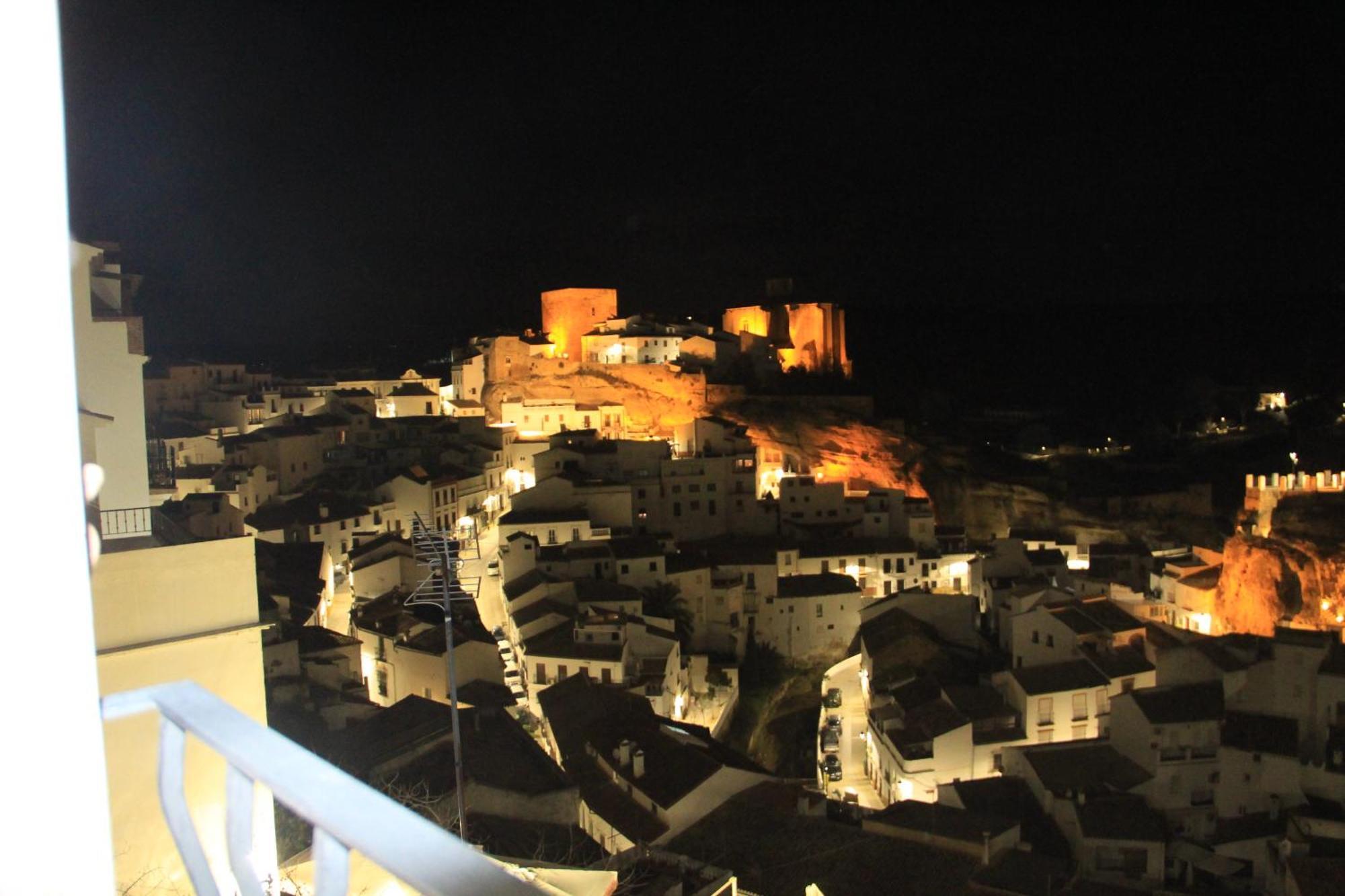 דירות Setenil De Las Bodegas Atico De La Miel מראה חיצוני תמונה